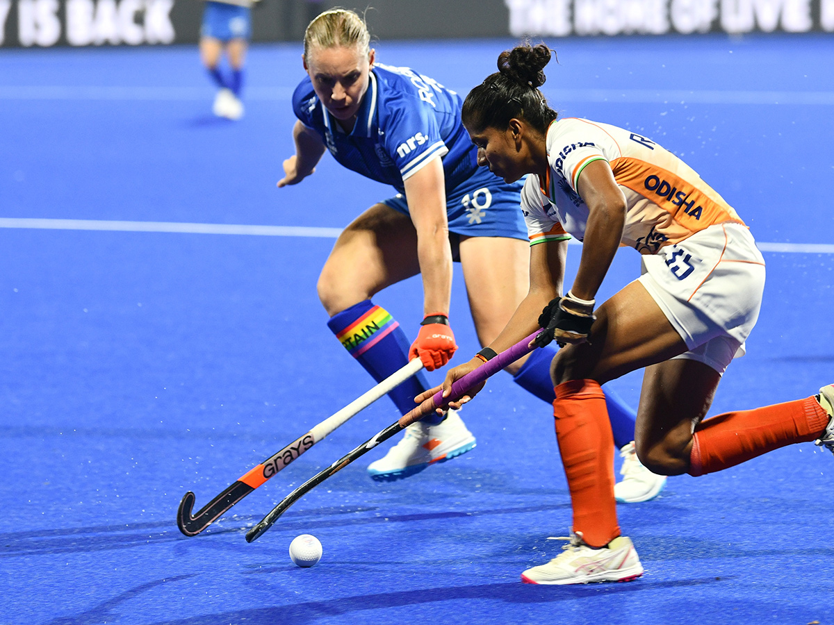 Womens_20World_20Cup_20Hockey_20Qualifiers_20At_20Gachibowli_20Stadium__20_2811_29.jpg 11