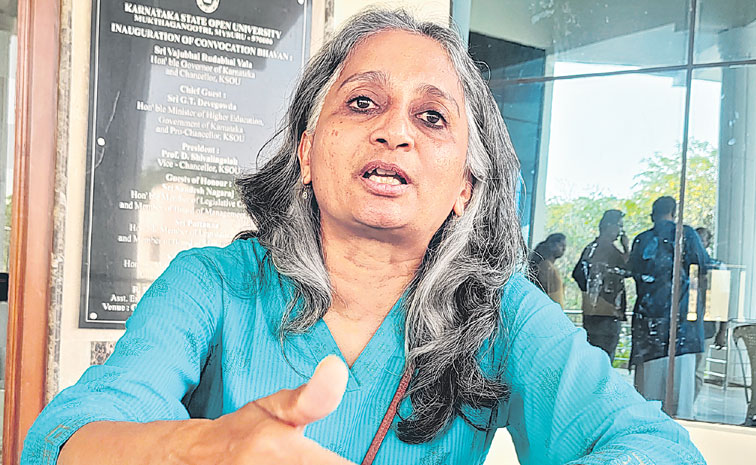 kavitha-kuruganti.jpg