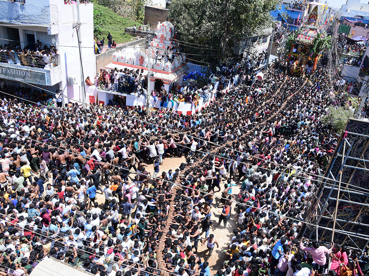 Kadiri_20Sri_20Lakshmi_20Narasimha_20Swamy_20Rathotsavam_202026_20Photos__20_2810_29.jpg 10
