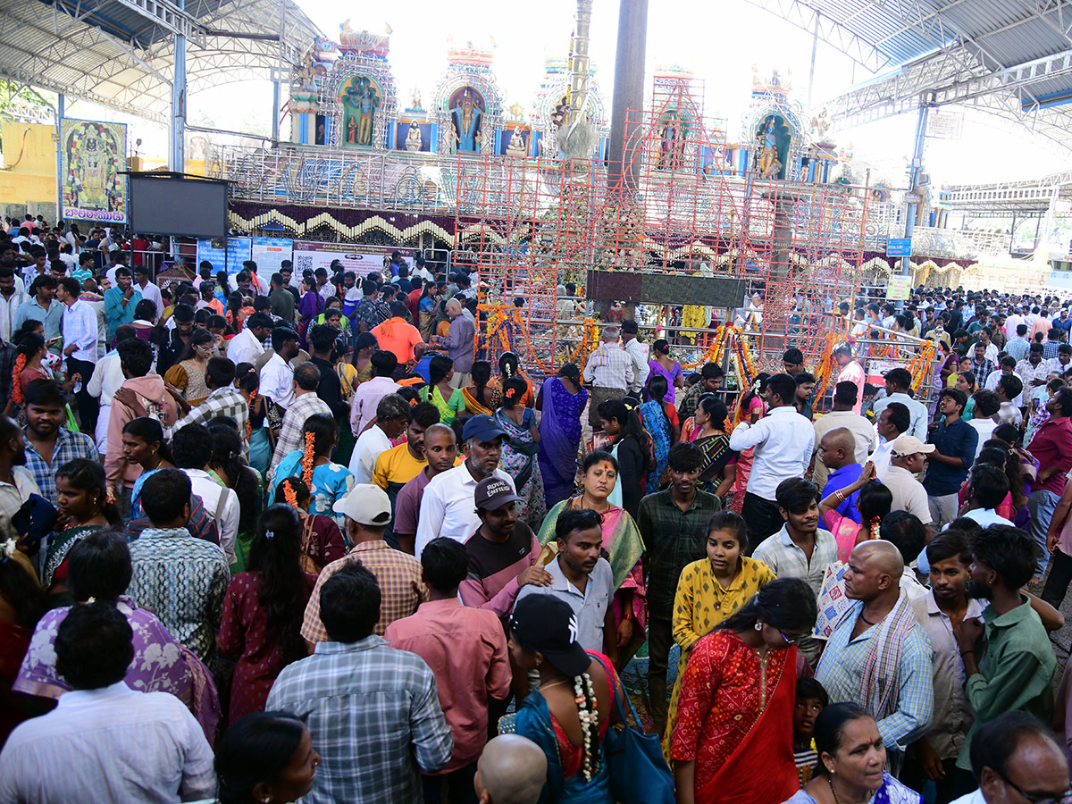 Kadiri_20Sri_20Lakshmi_20Narasimha_20Swamy_20Rathotsavam_202026_20Photos__20_2818_29.jpg 18
