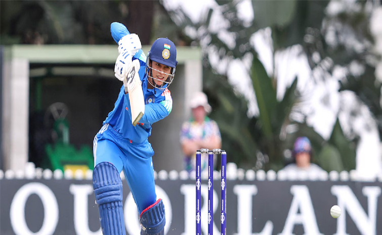 mandhana.jpg