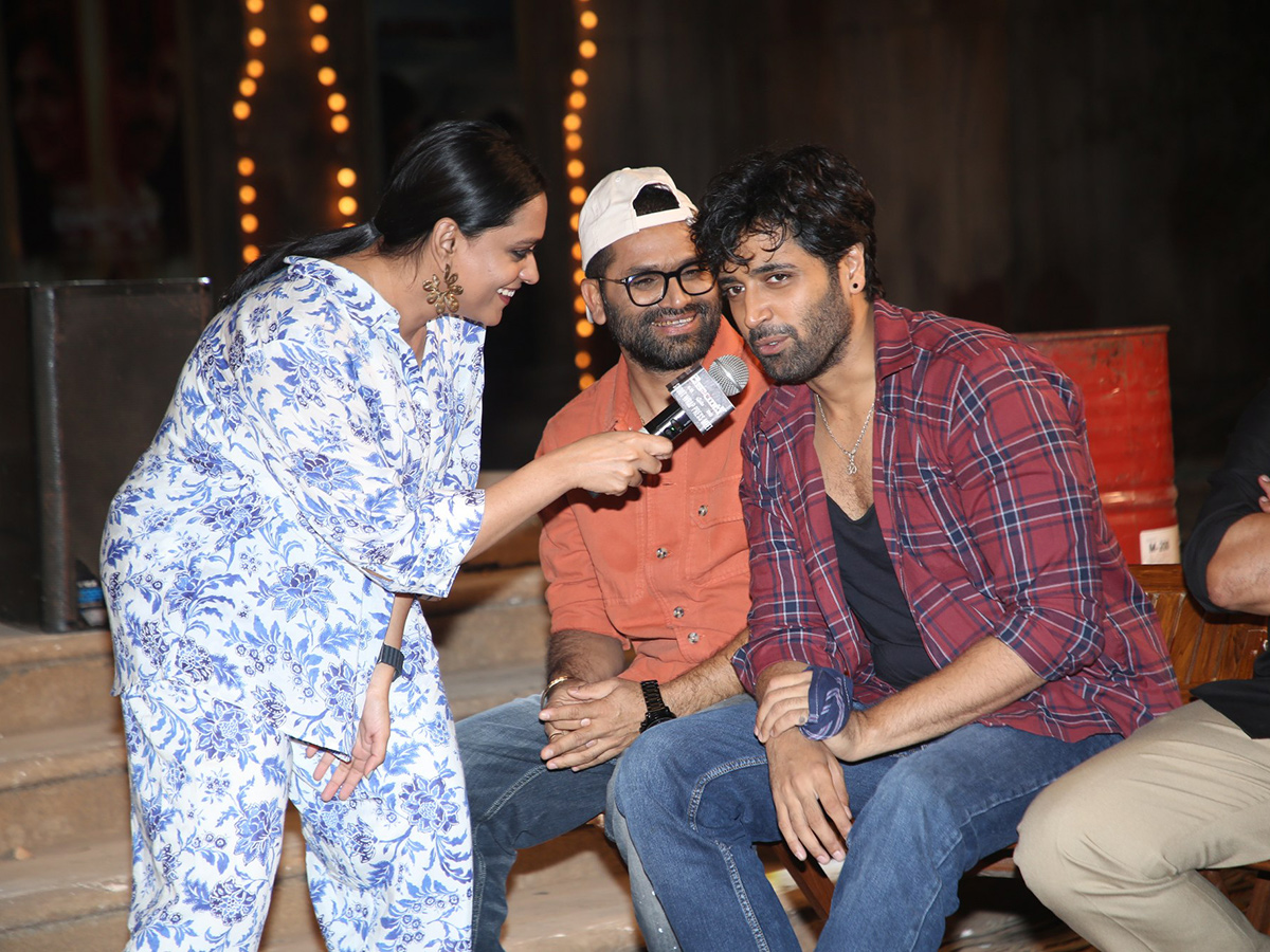 Adivi_20Sesh_20Dacoit_20Movie_20Teaser_20Launch_20Photos__20_281_29.jpg 1