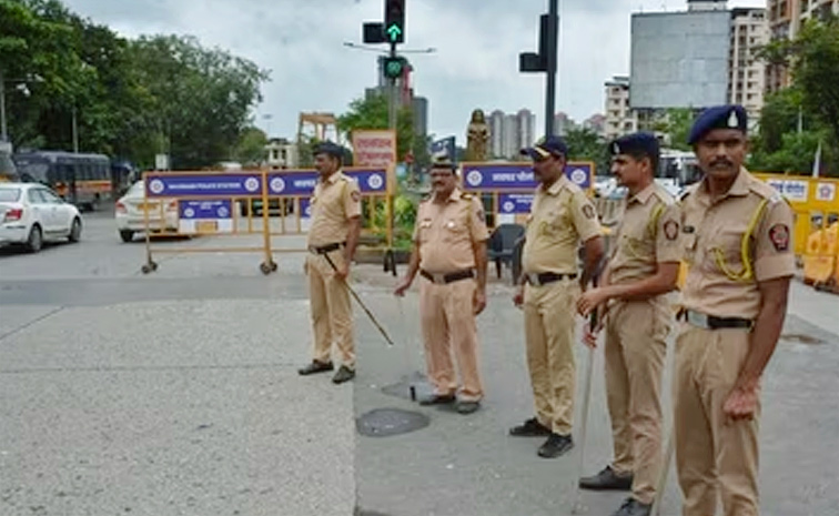 Bomb-Threat-to-Maharashtra.jpg
