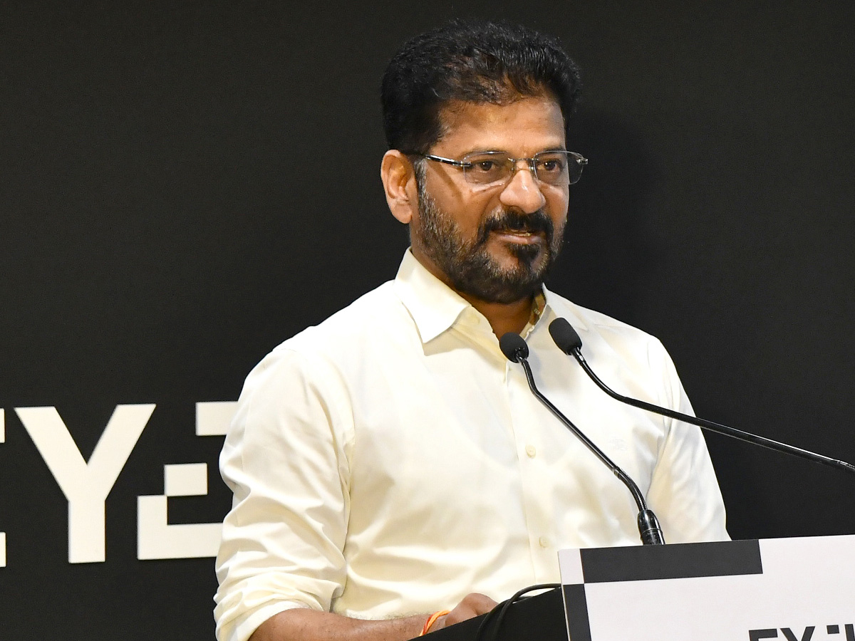 CM_20Revanth_20Reddy_20opens_20Netflix_20Eyeline_20Studios_20facility_20In_20Hyderabad_20Photos_20_284_29.jpg 4