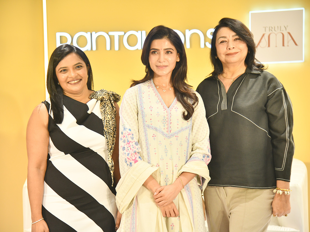 Tollywood_20Actress_20Samantha_20In_20Hyderabad__20_283_29.jpg 3