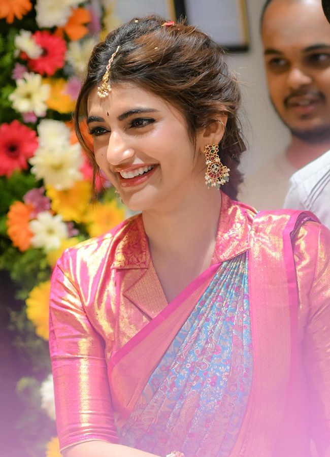 Actress_20Sreeleela_20At_20Khammam__20_2819_29.jpg 19
