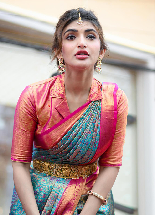 Actress_20Sreeleela_20At_20Khammam__20_2820_29.jpg 20