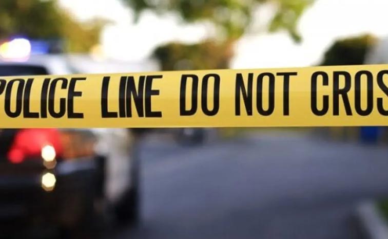 2-Indian-Men-Shot-Outside-G.jpg