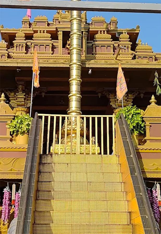 Uttarandhra_20Sabarimala_20Ayyappa_20Swamy_20Temple_20At_20Pendurthi__20_2819_29.jpg 19