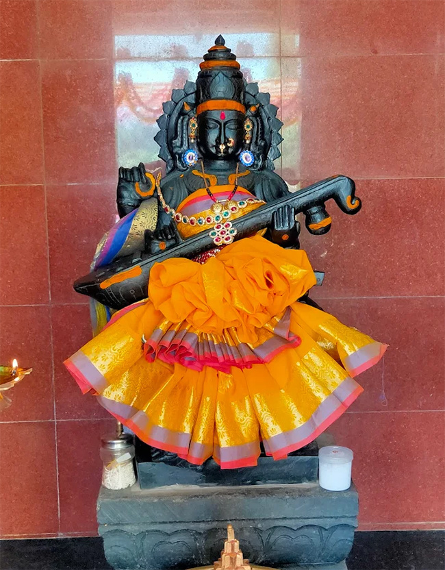 Uttarandhra_20Sabarimala_20Ayyappa_20Swamy_20Temple_20At_20Pendurthi__20_2824_29.jpg 24