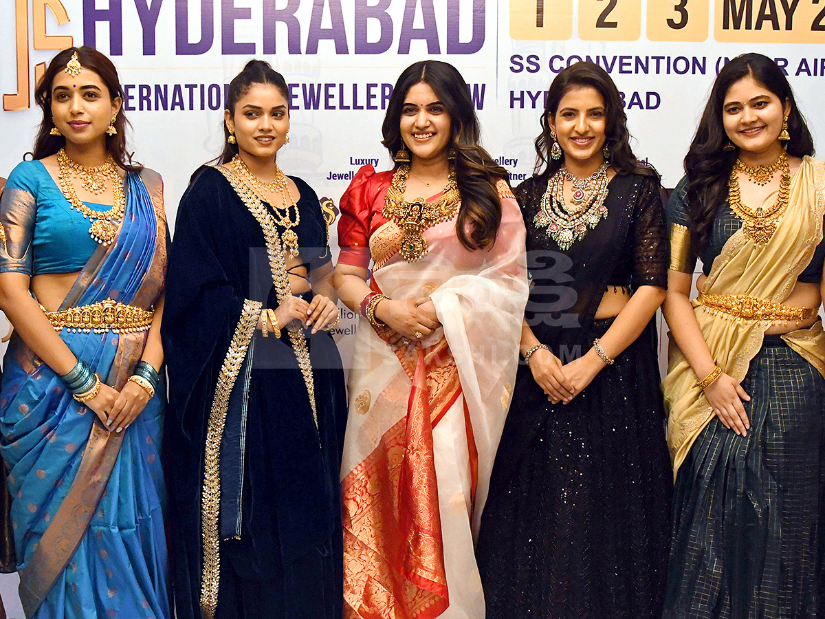 Hyderabad-International-Jewellery-Show-at-Hotel-Marigold_-(1).jpg 1