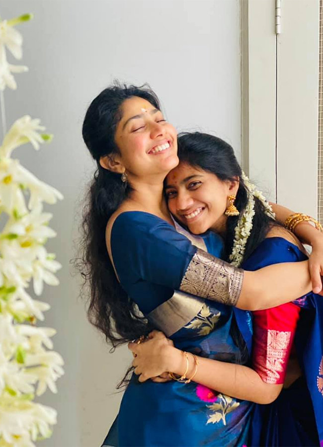Tollywood-Actress-Sai-Pallavi-Rare-And-Unseen-Photos_-(7).jpg 7