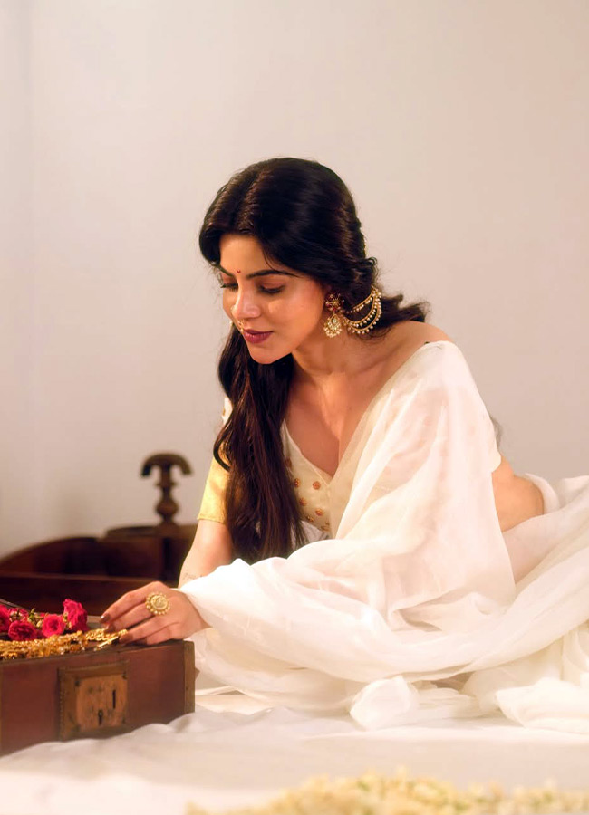 Divyabharathi_20_2813_29.jpg 13
