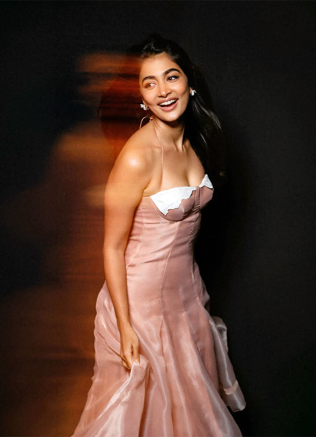 Pooja_20Hegde_20_283_29.jpg 3