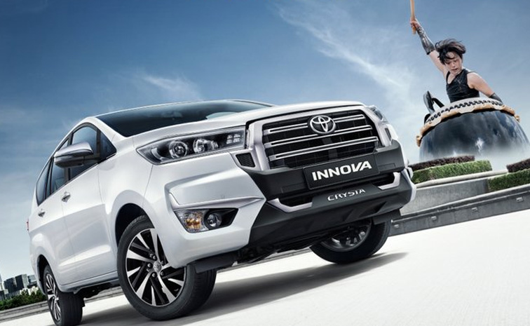 innova-crysta.jpg