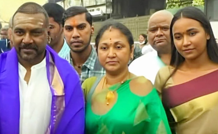 lawrence-daughter-raghavi.jpg