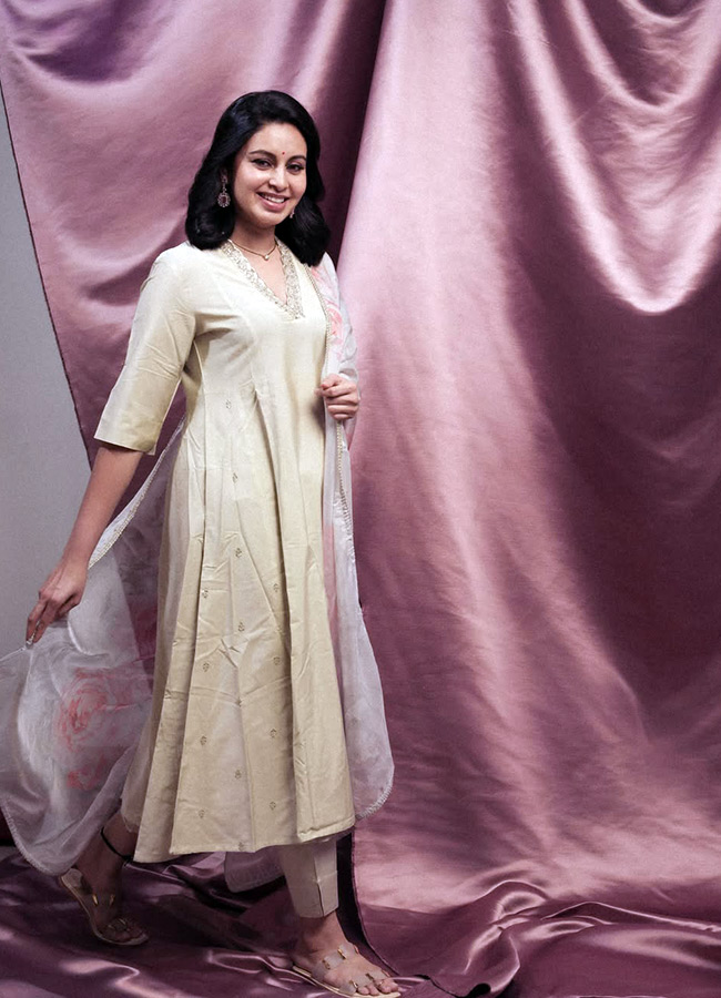 Abhinaya_20_284_29.jpg 4