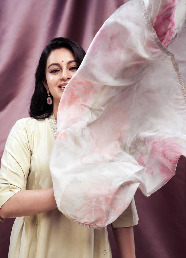Abhinaya_20_285_29.jpg 5