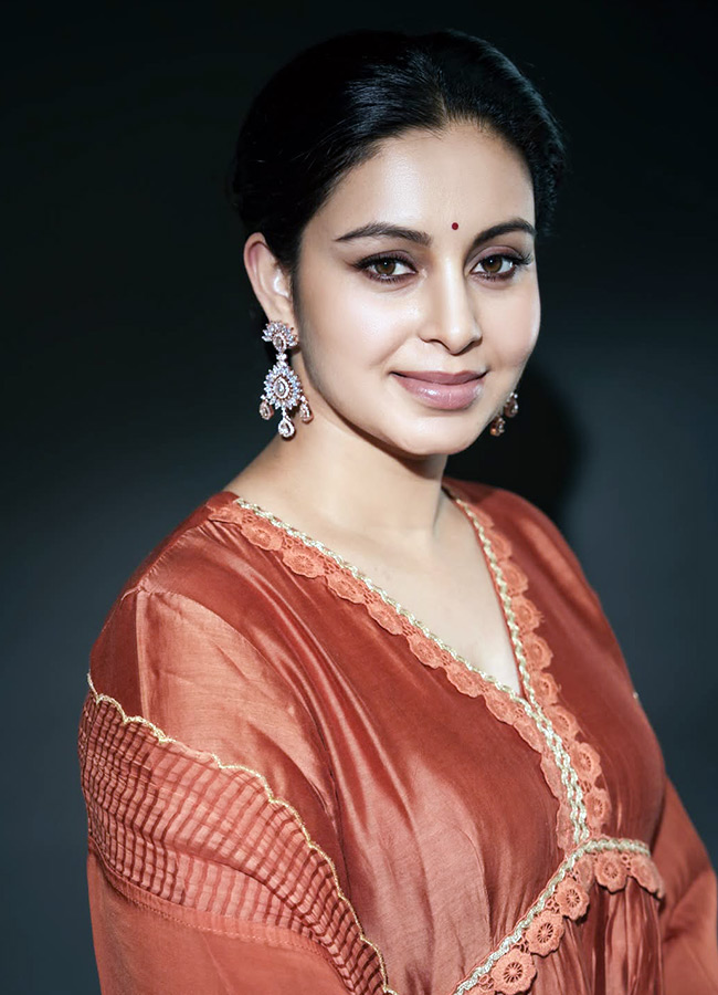 Abhinaya_20_286_29.jpg 6