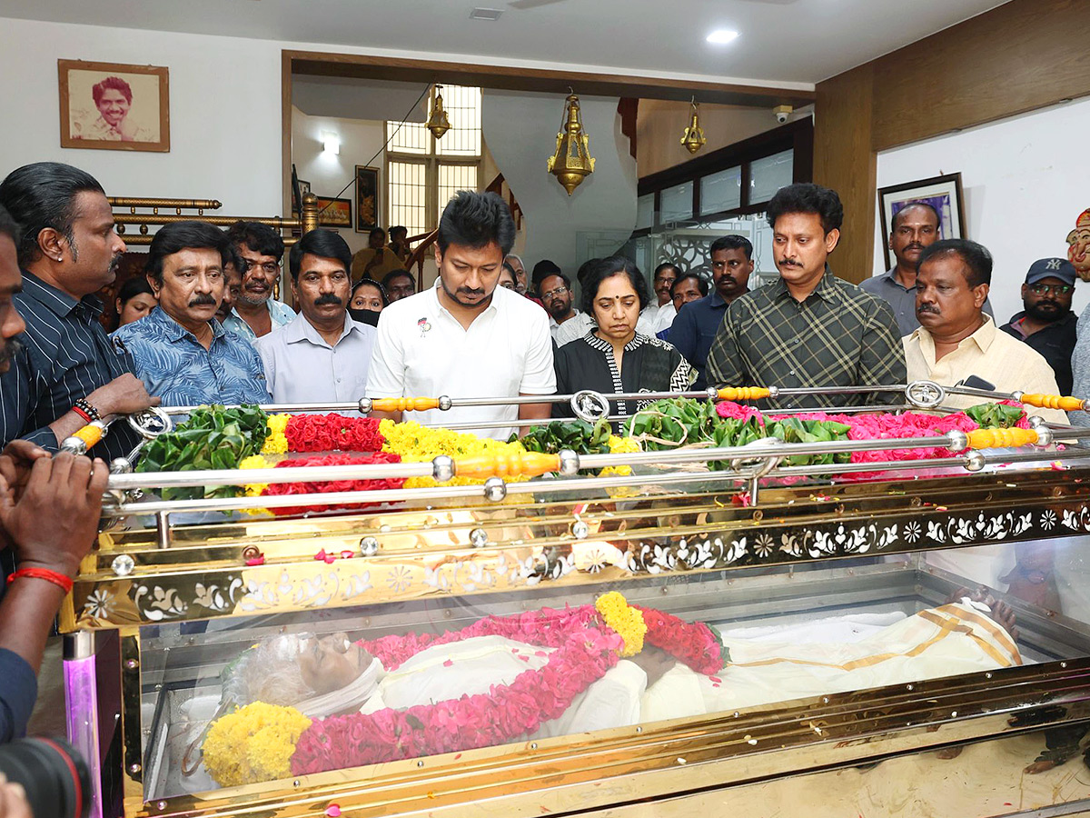 Bharathiraja_20_285_29.jpg 5