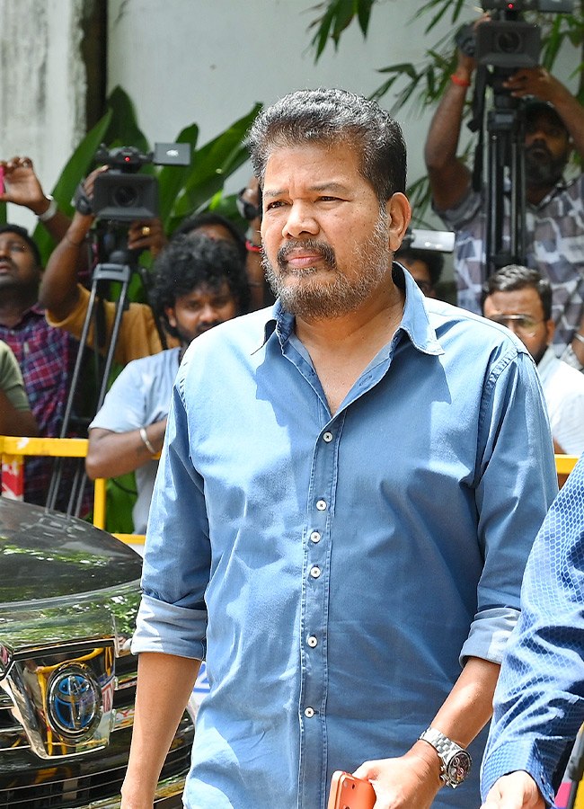 Bharathiraja_20_287_29.jpg 7