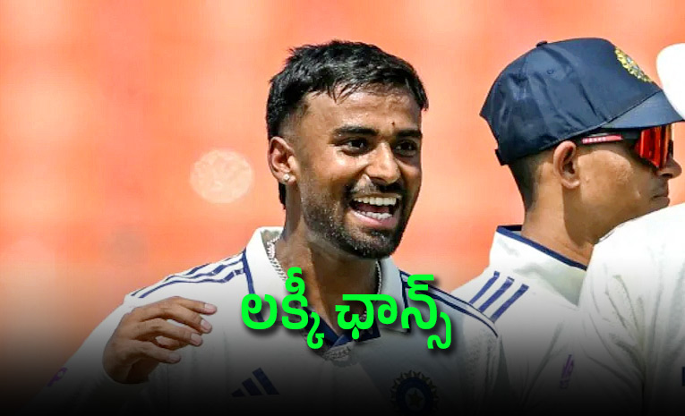 Manav-Suthar-Signed-By-English-Team.jpg