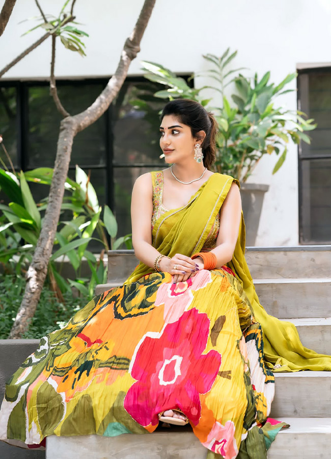 Supritha_20_2812_29.jpg 12