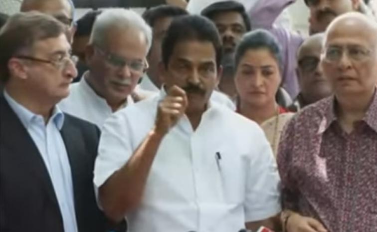 Top-Congress-Leaders-Meet-E.jpg