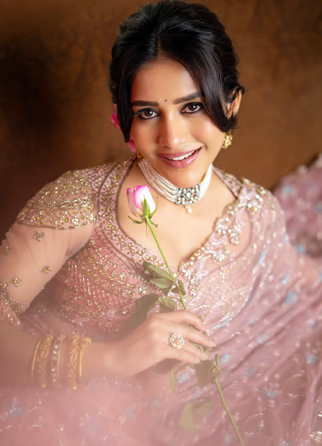 Nabha_20Natesh_20_282_29.jpg 2