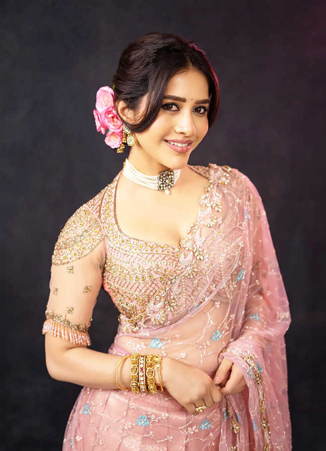 Nabha_20Natesh_20_284_29.jpg 4