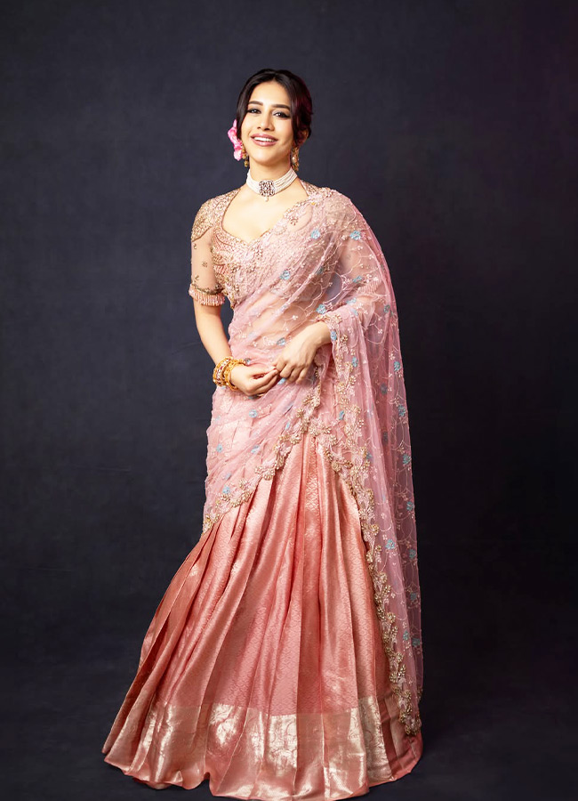 Nabha_20Natesh_20_287_29.jpg 7