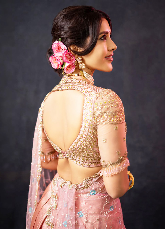 Nabha_20Natesh_20_288_29.jpg 8