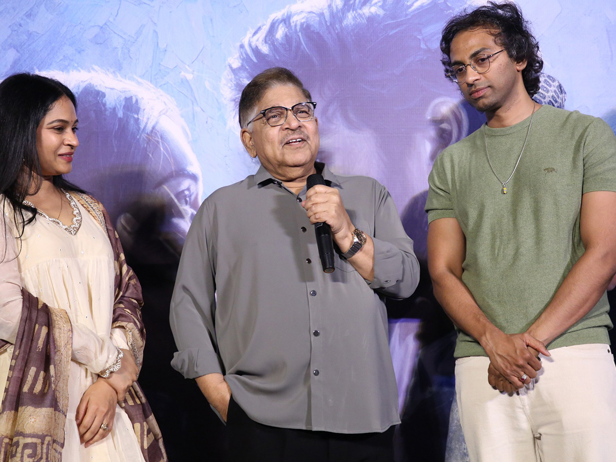 Deewana_20Movie_20Trailer_20Launch_20Event_20HD_20Photos__20_2816_29.jpg 16