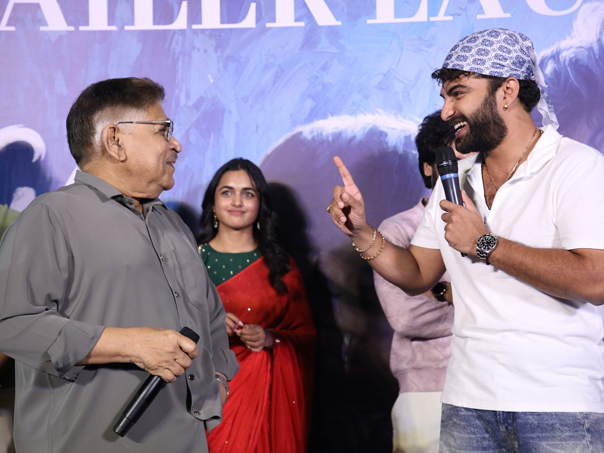 Deewana_20Movie_20Trailer_20Launch_20Event_20HD_20Photos__20_2820_29.jpg 20