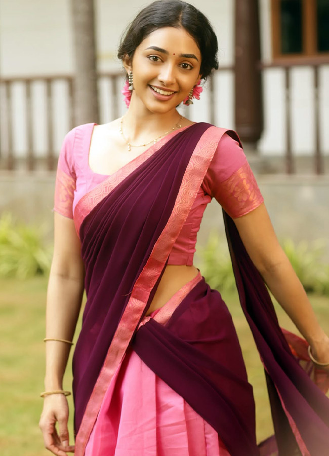 Preity-Mukhundhan_20_289_29.jpg 9