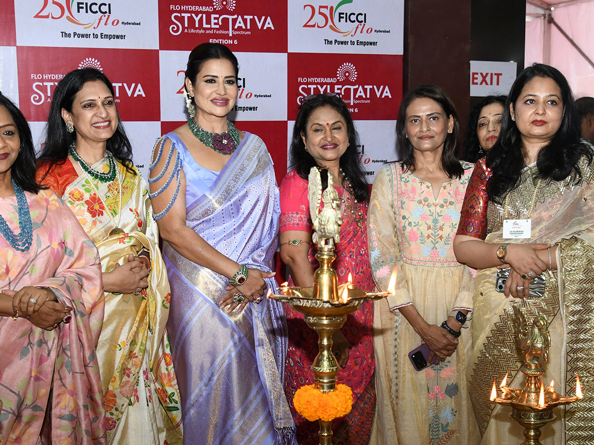 LO_20StyleTatva_20Hyderabad_20Event_20Photos__20_2811_29.jpg 11