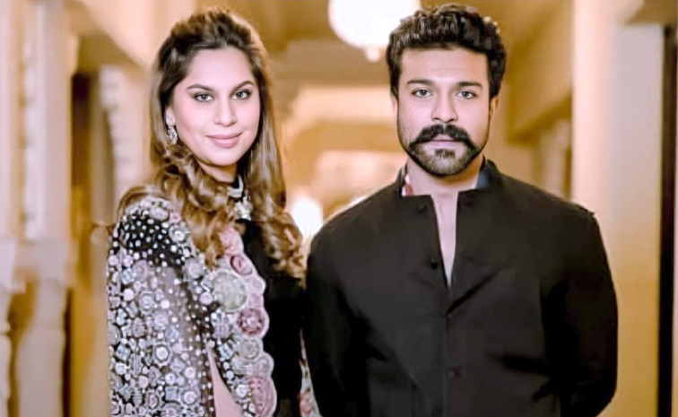 Ram_20Charan_20And_20Upasana_20Konidela_2014th_20Wedding_20Anniversary_20Photos_20_2822_29.jpg 13
