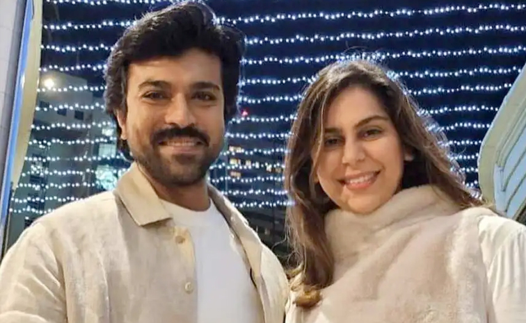 Ram_20Charan_20And_20Upasana_20Konidela_2014th_20Wedding_20Anniversary_20Photos_20_2830_29.jpg 27