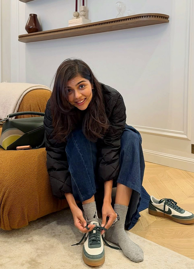 kalyanipriyadarshan_20_286_29.jpg 6