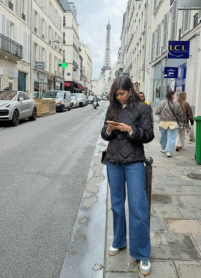 kalyanipriyadarshan_20_289_29.jpg 9