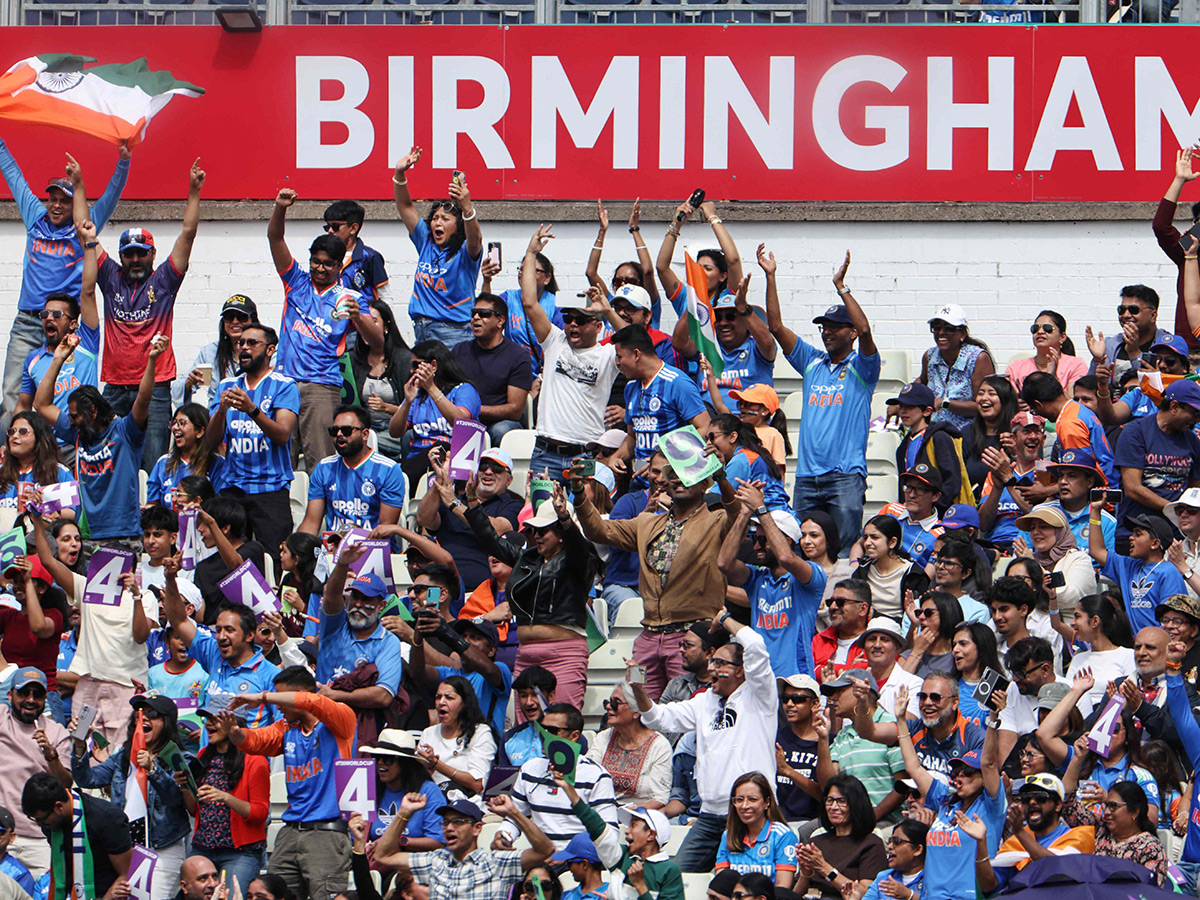 ICC_20Womens_20T20_20cricket_20World_20Cup_20Match_20India_20and_20Pakistan__20_2815_29.jpg 15