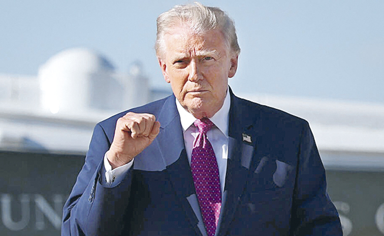 TRUMP40.jpg