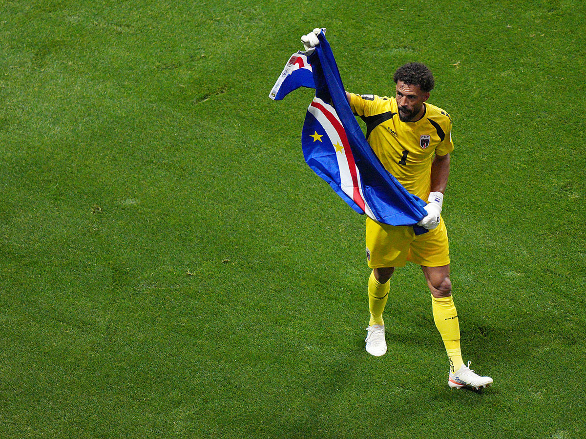 Cape_20Verde_20Goalkeeper_20Vozinha_20In_20FIFA_20World_20Cup_202026__20_286_29.jpg 6