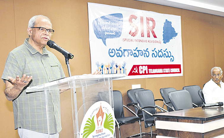Parakala-Prabhakar_26_23039_3B.jpg