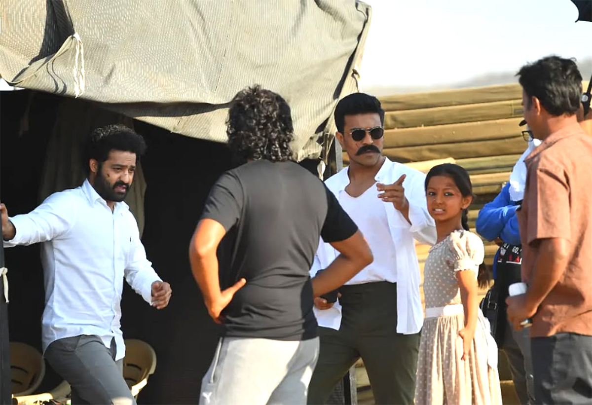 RRR_20Movie_20Child_20Artist_20Malli_20Stunning_20Transformation_20Photos_20Viral__20_2811_29.jpg 14