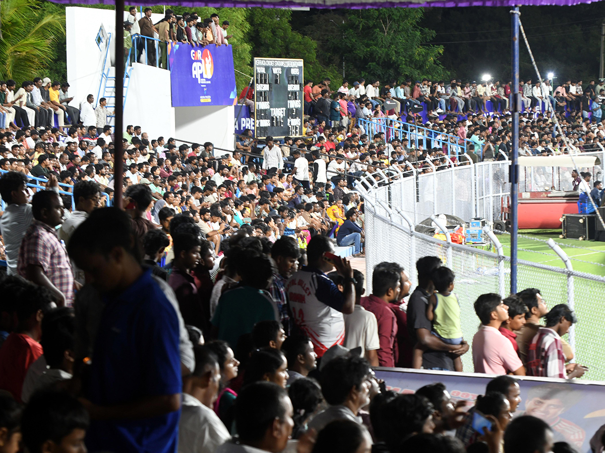 Andhra_20Premier_20League_20YSR_20ACA_20Stadium_20in_20Kadapa__20_282_29.jpg 2