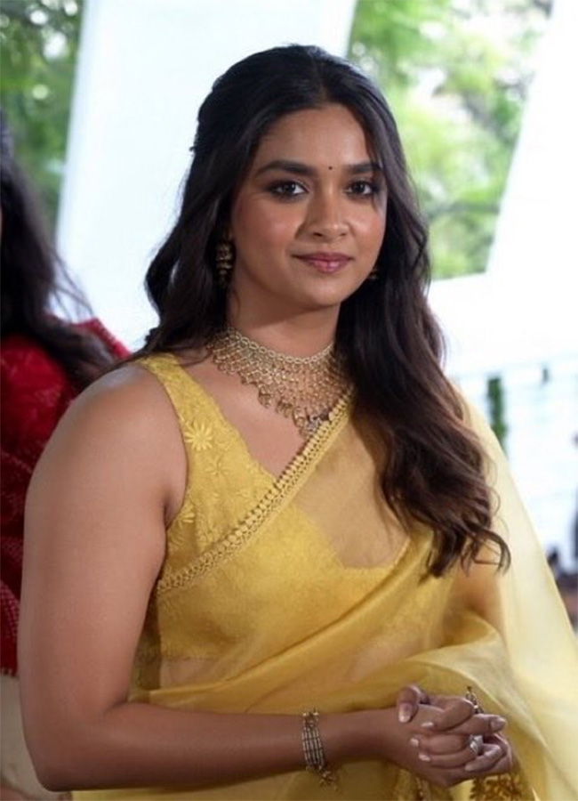 Venkatesh_20And_20Kalyan_20Ram_20Anil_20Ravipudi_20Movie_20Opening__20_288_29.jpg 8