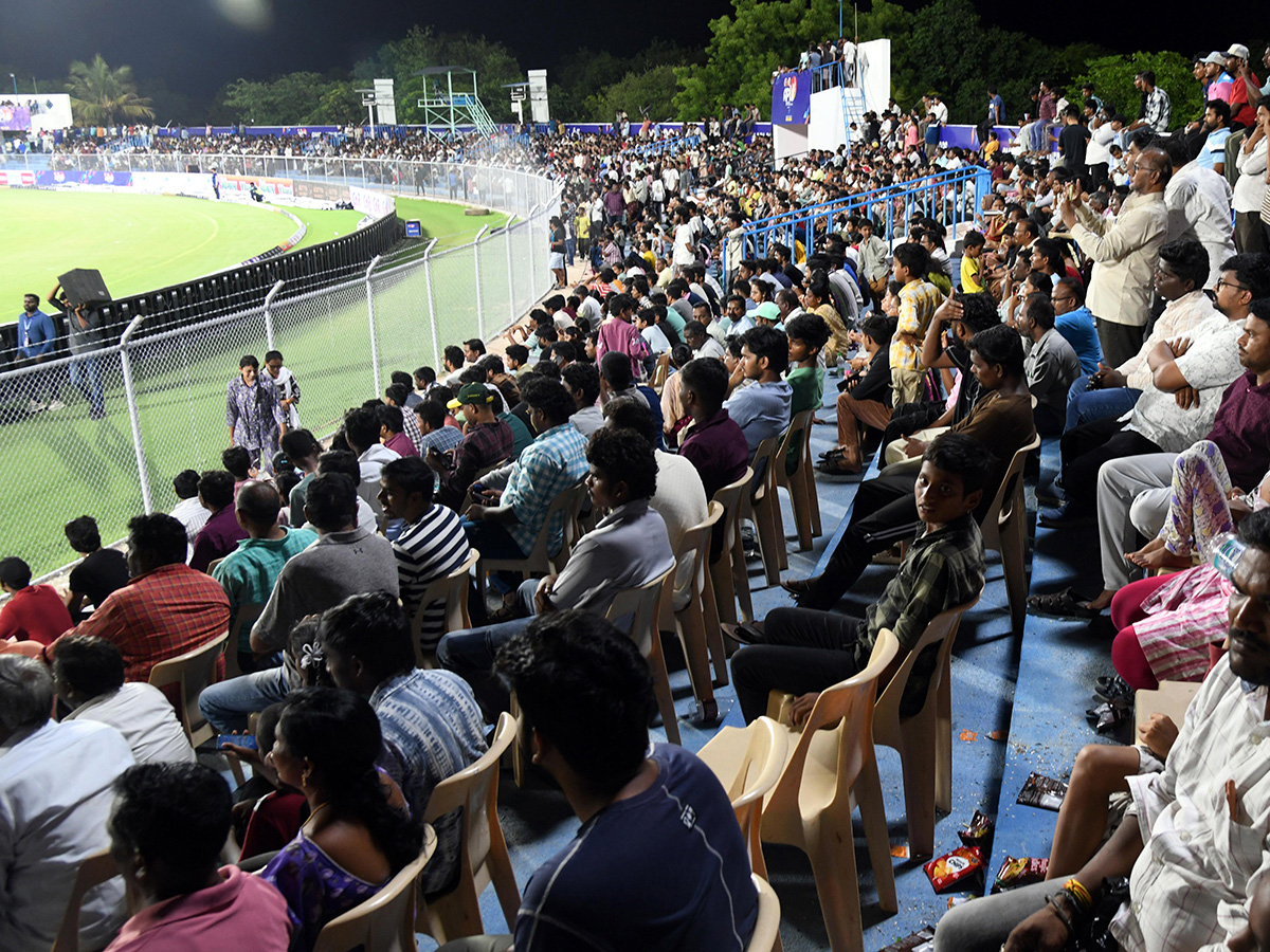 Andhra_20Premier_20League_202026_20In_20Kadapa_20Cricket_20Stadium__20_2819_29.jpg 19