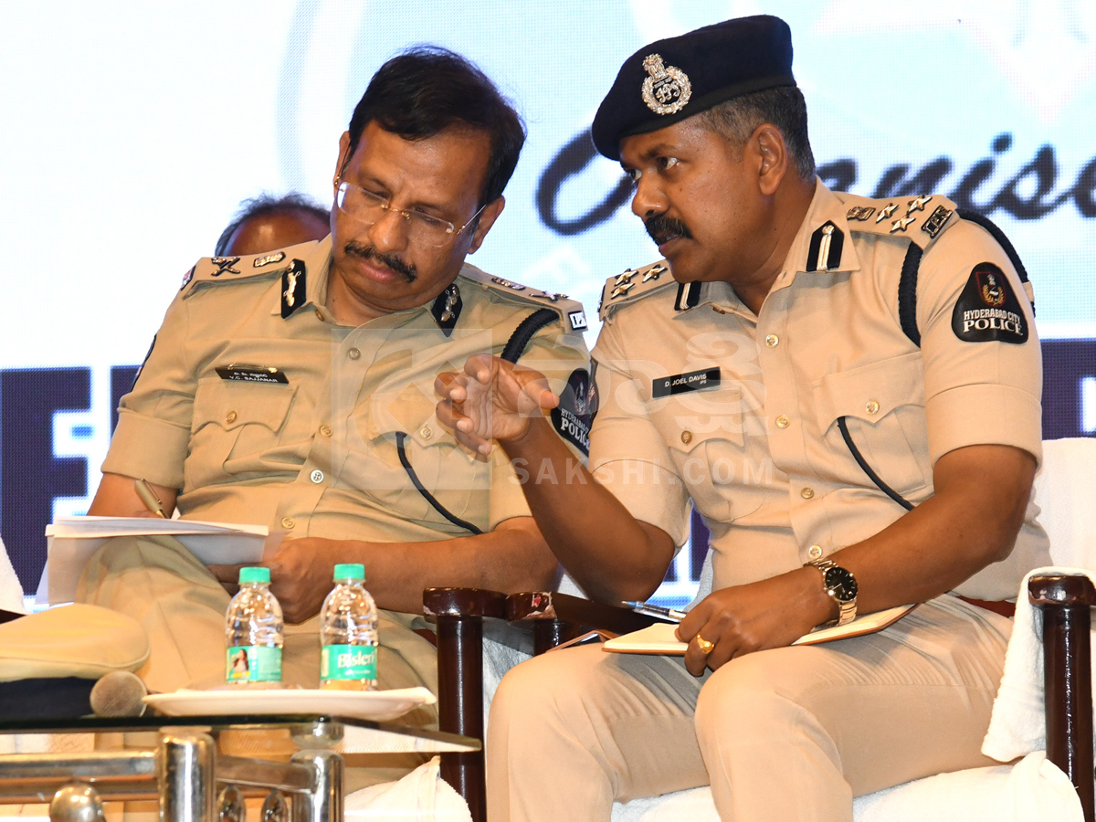 CP_20sajjanar_20warning_20on_20Minor_20Driving_20safe_20school_20envinronment_20in_20Hyderabad_20Photos_20_283_29.jpg 3