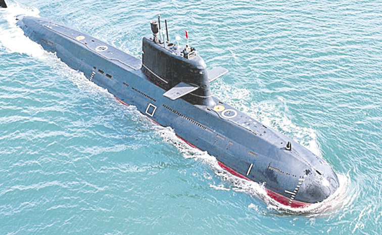 HANGOR-SUBMARINE.jpg